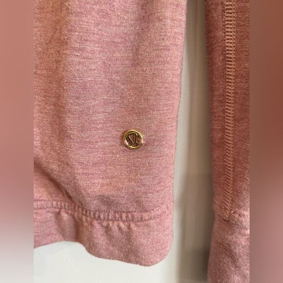 Lululemon Coast Wrap in Rose - Picture 10 of 14